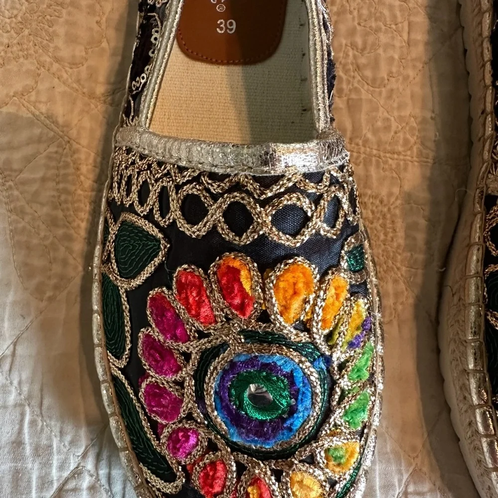 Patrizia by Spring Step Black/ Cream Slip-Ons- Size-39, women’s-NEW! Never worn - Picture 2 of 8